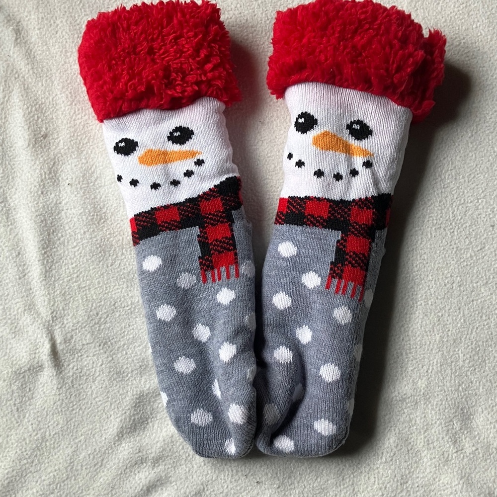 Way to Celebrate Women’s Holiday Slipper Socks